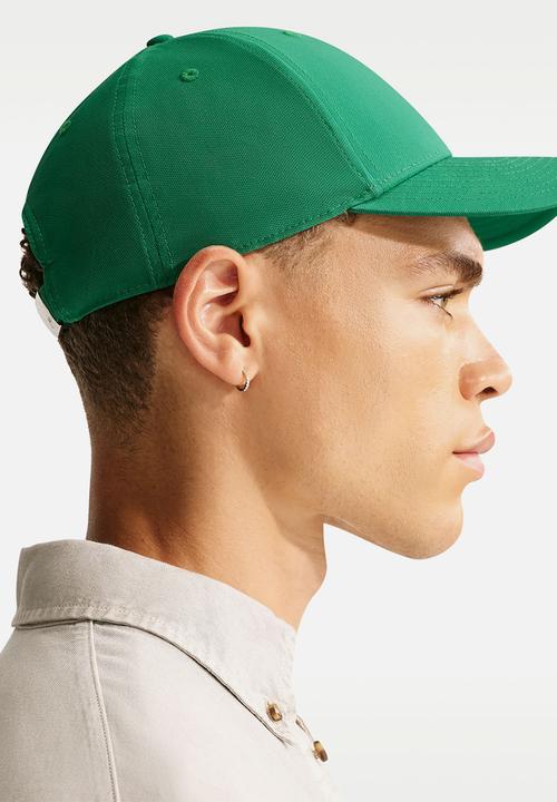 Nike - Nike Structured Metal Logo Cap - Malachite & Silver