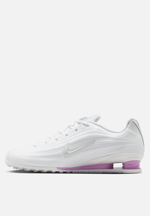 nike shox gravity elemental rose