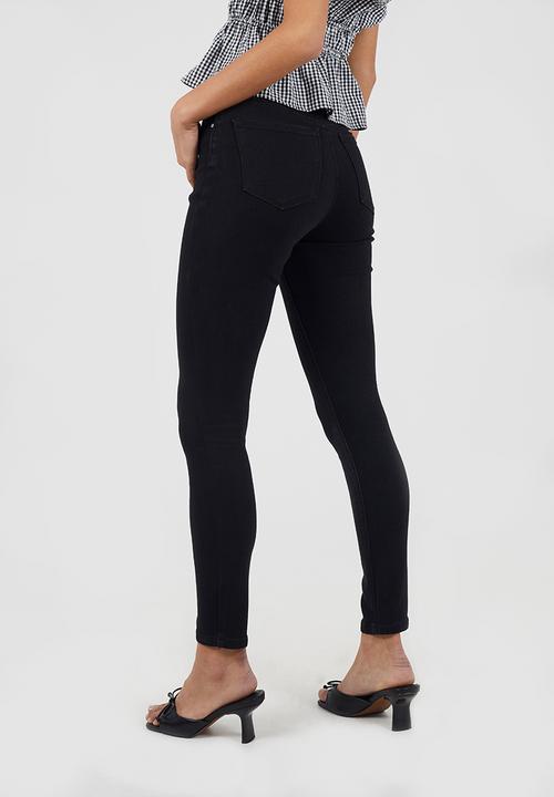 Brave Soul - Ladies Skinny Fit Jean - Black