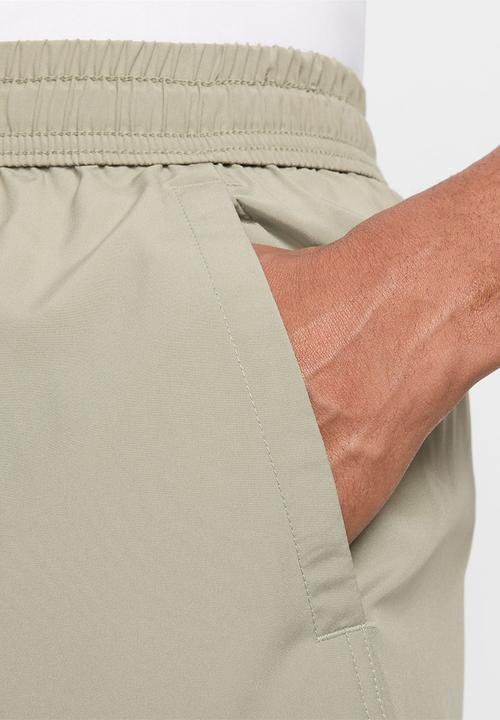 Nike -  Dri-FIT 9inch Unlined Versatile Shorts - Beige