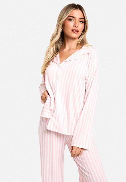 boohoo - Candy stripe long sleeve shirt & trousers pyjama set - pink