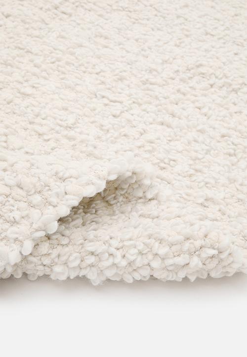 Handwoven Textured Rug - Cream