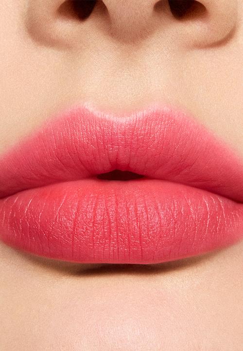 MAC - Powder Kiss Hazy Matte Lipstick - Ruby New 2.0