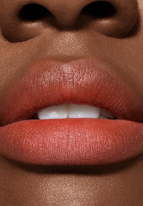 MAC - Powder Kiss Hazy Matte Lipstick - Marrakesh-Mere