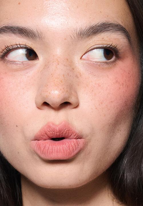 MAC - Powder Kiss Lip + Cheek Mousse - Mull It Over