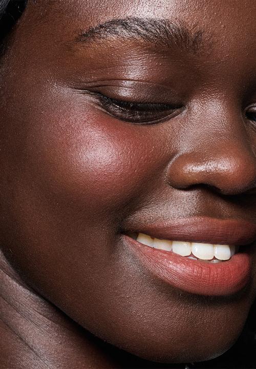 MAC - Powder Kiss Lip + Cheek Mousse - Devoted To Chili