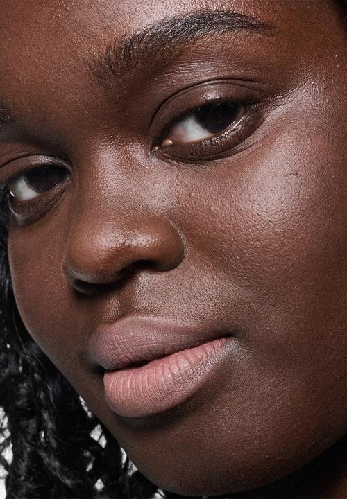 MAC - Powder Kiss Lip + Cheek Mousse - Taken