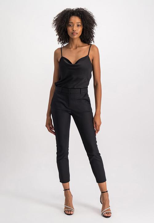 Forever New - Grace 7/8th slim pants in black - black