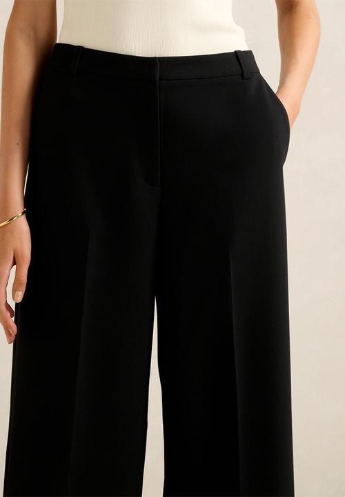 Forever New - Fiora straight leg pants 