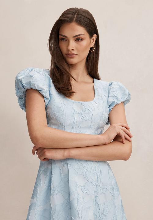 Forever New - Lily scoop jacquard midi dress in soft blue - blue