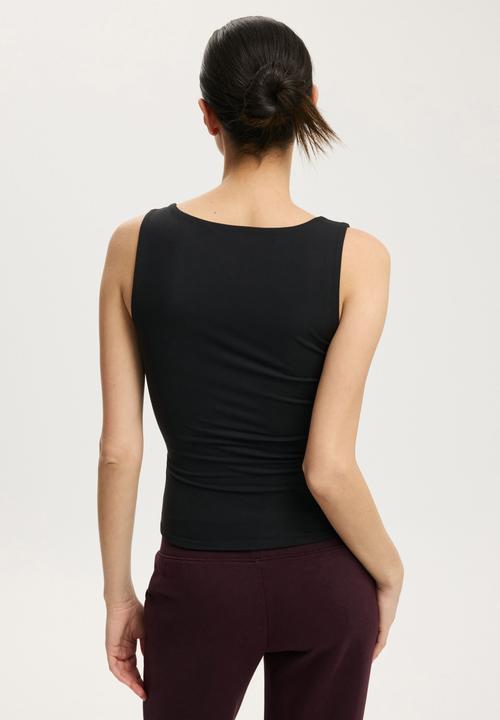 Cotton On - Hold Me Scoop Tank - Black