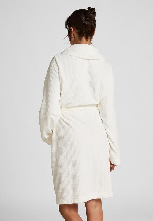 Hunkemoller - Robe short flannel fleece emb - white