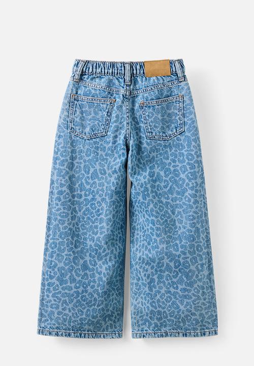 Cotton On - Super Wide Leg Denim Jean - Blue Haven Mid Blue/Leopard