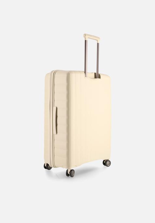 Steve Madden - Manhattan Large Jet Set Luggage - Cream