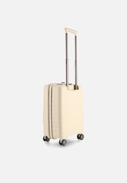 Steve Madden - Manhattan Small Jet Set Carry on Luggage - Cream