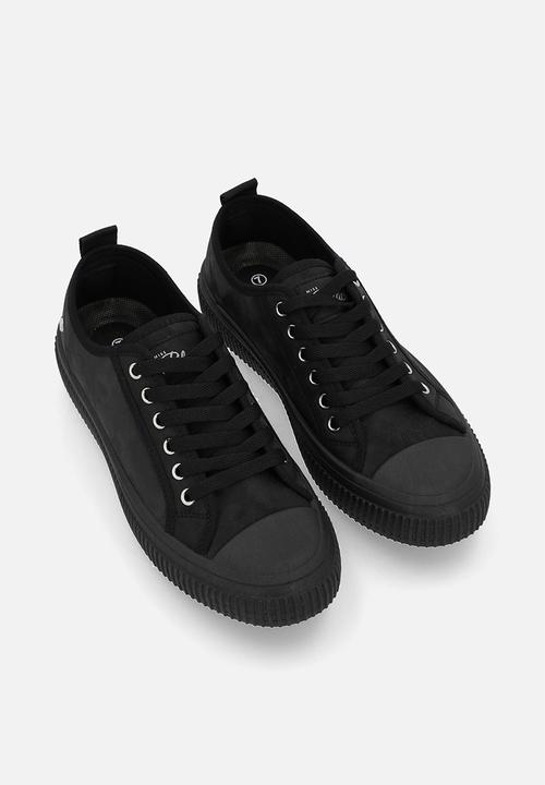 Miss Black - Cortado 3 toe cap lace up sneaker - black