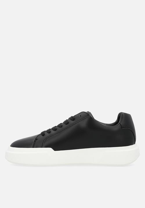 Calvin Klein - Chunky Cupsole Laceup - Black Bright White
