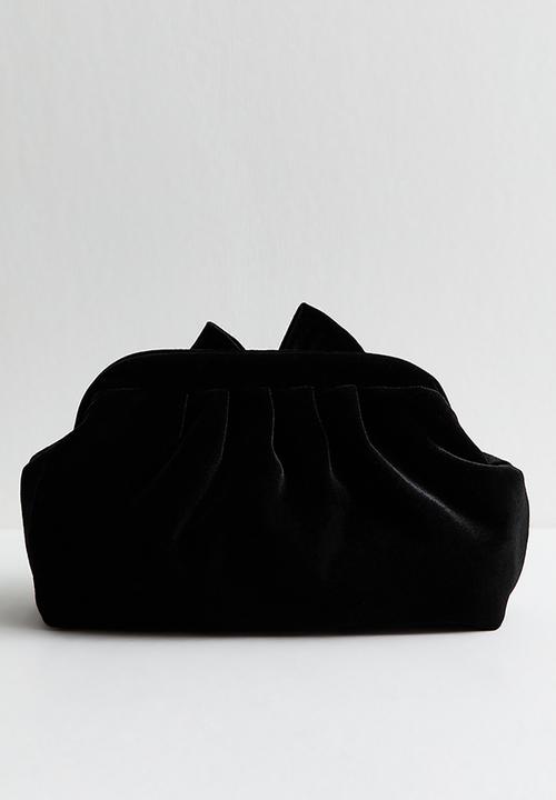 New Look - Bow velvet slouch clutch - black