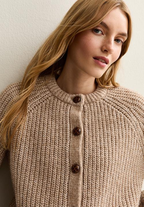 Ribbed Knit Raglan Sleeve Cardigan - camel
