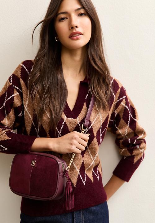 New Look - Thea suedette panel crossbody bag - burgundy