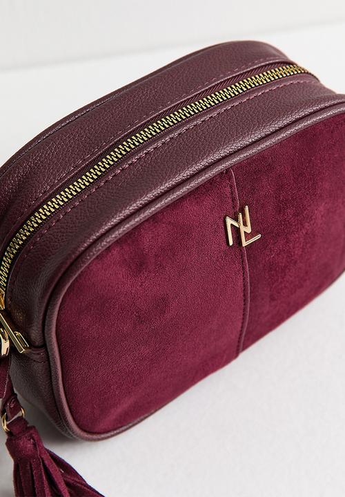 New Look - Thea suedette panel crossbody bag - burgundy