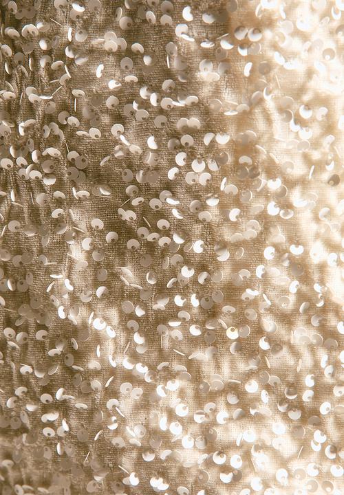 New Look - Go velvet sequin tee dress - cream