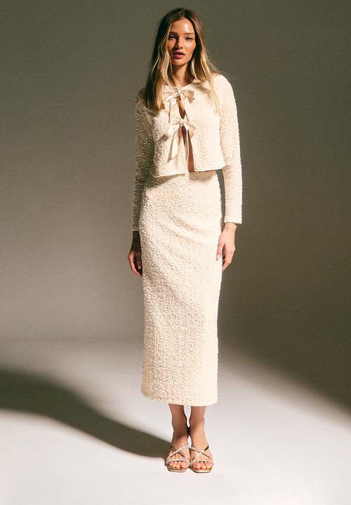 New Look - Go velvet  sequin fancy jacket - cream