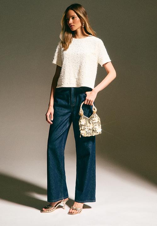 New Look - Go velvet sequin tee - cream