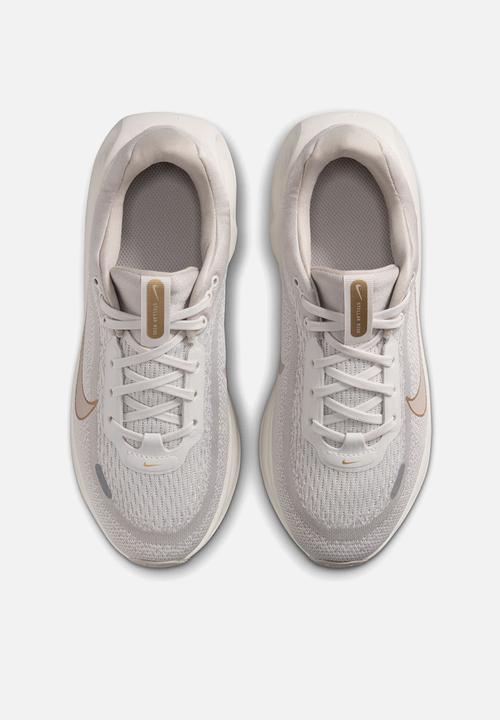 Nike - Nike Stellar Ride