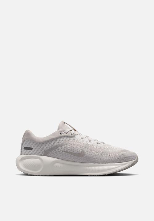 Nike - Nike Stellar Ride
