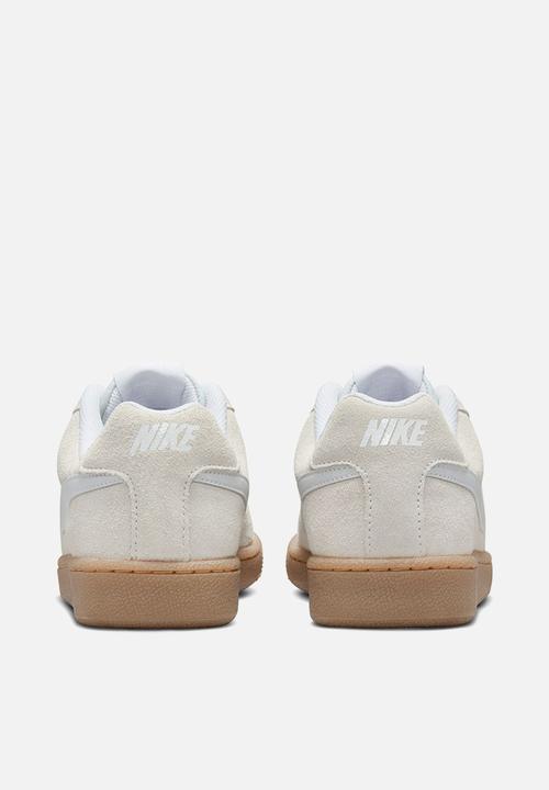 Nike - Court Royale Suede