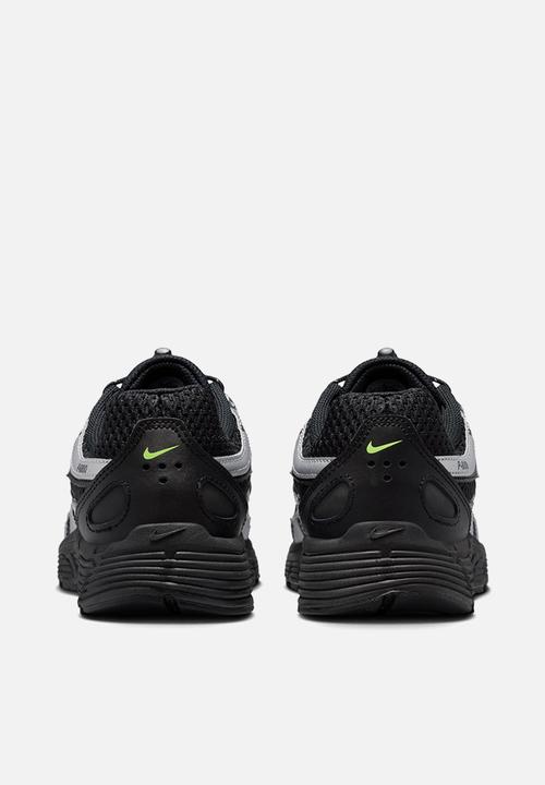 Nike - Nike P-6000