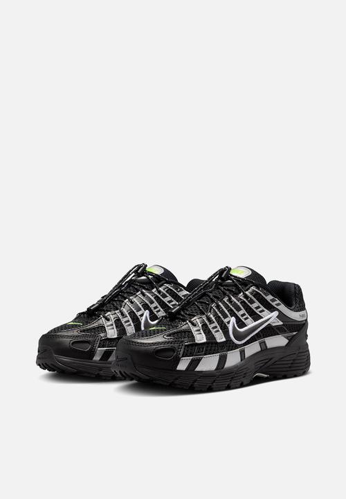 Nike - Nike P-6000