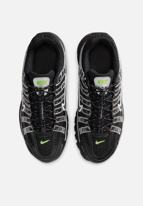 Nike - Nike P-6000