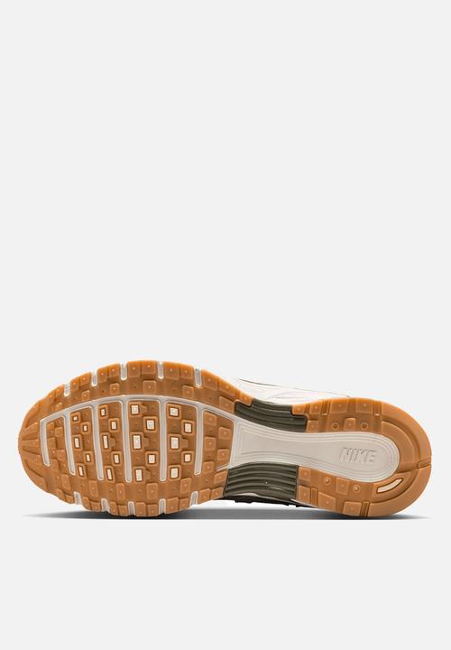 Nike - Nike P-6000