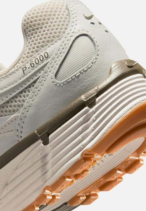 Nike - Nike P-6000