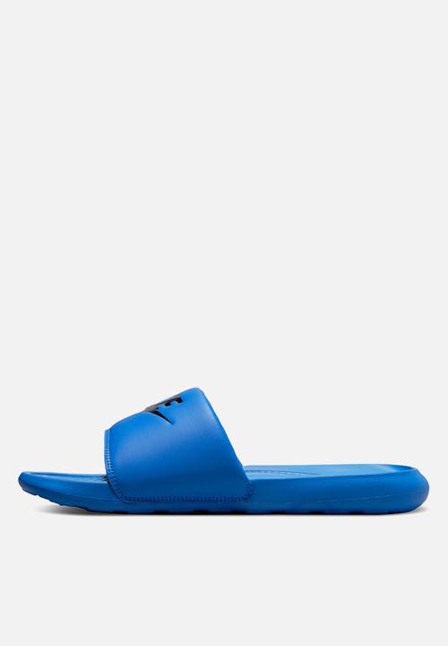 Nike - Nike Victori One - Blue