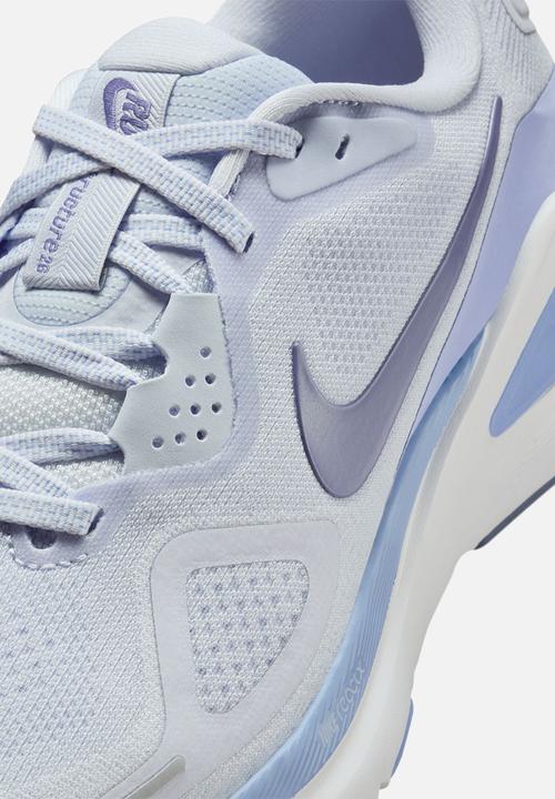 Nike - Structure 26