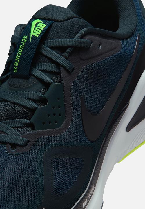 Nike - Structure 26