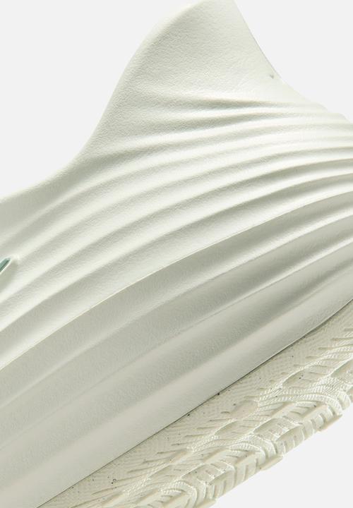 Nike - Nike ReactX Rejuven8 - SPRUCE AURA/LIGHT SILVER