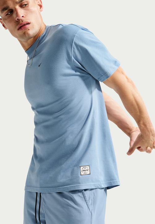 Nike - Dri-FIT 7" Unlined Versatile Shorts - Blue