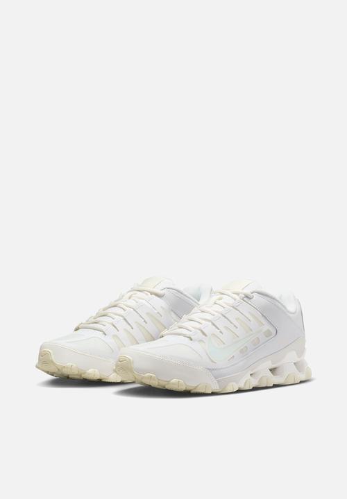 Nike - Nike Reax 8 TR