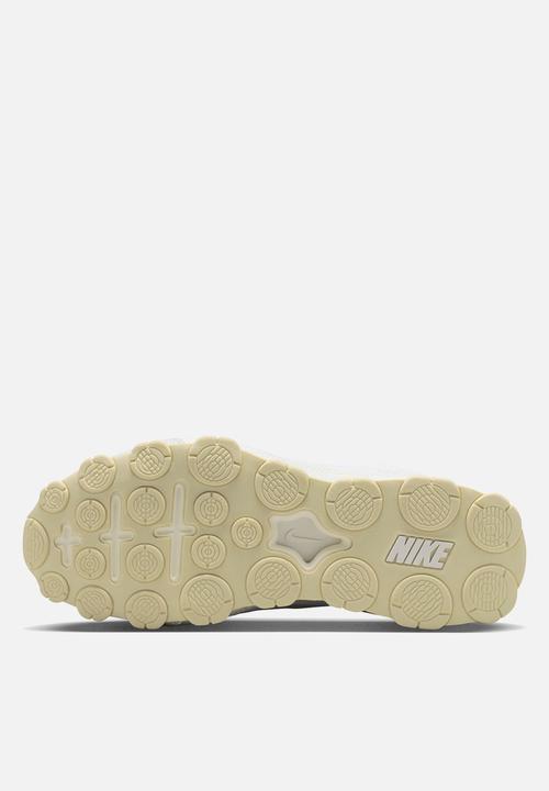 Nike - Nike Reax 8 TR