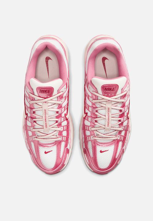 Nike - Nike P-6000
