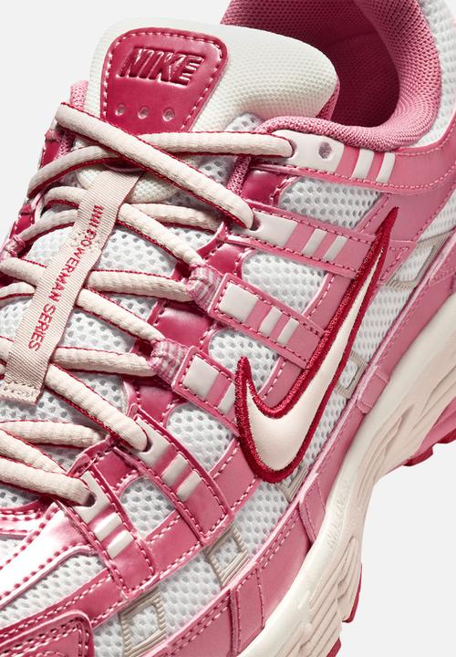 Nike - Nike P-6000