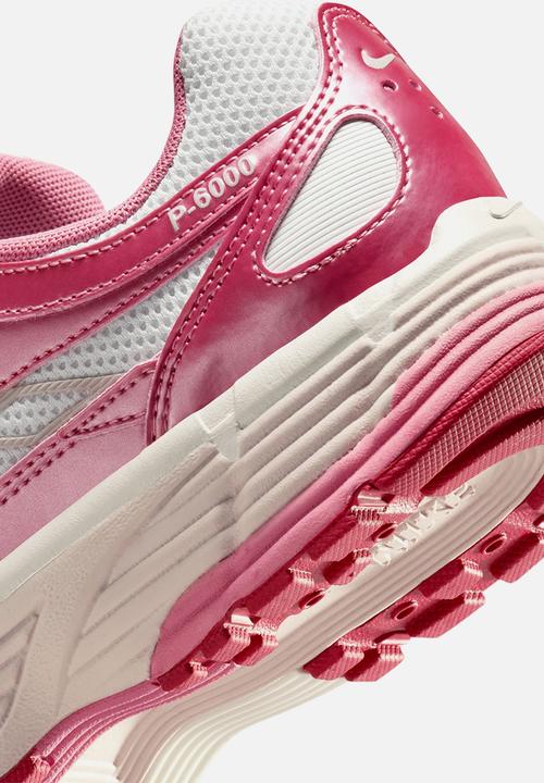 Nike - Nike P-6000