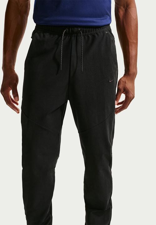 Nike - Tech  Dri-FIT Shori Knit Pants -Black