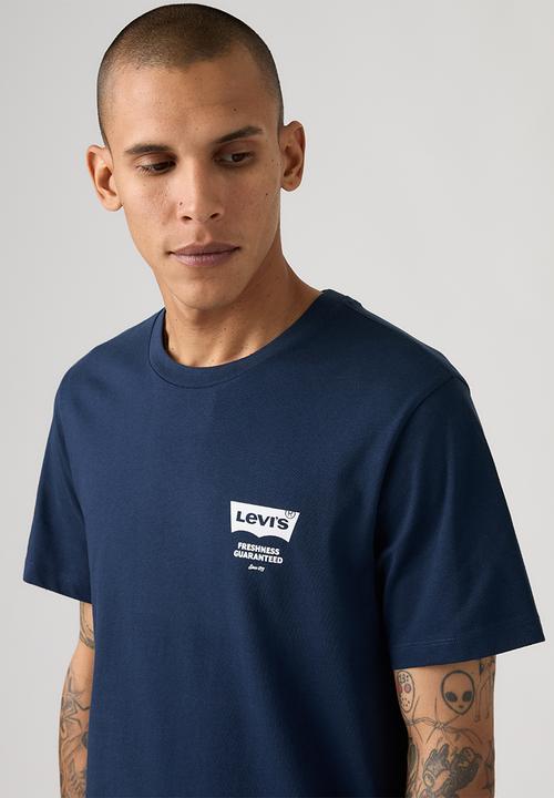 Levi’s® - Graphic Crewneck Tee Za Levis Pizza 1 Dr
