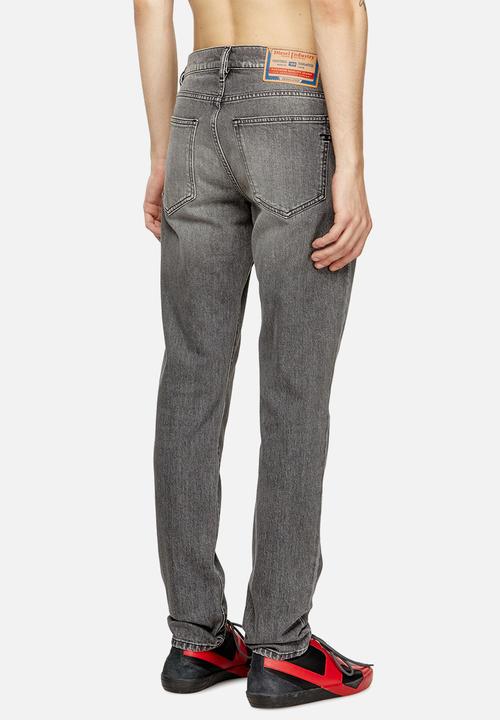Diesel  - 2019 D-Strukt - A03558 - Grey
