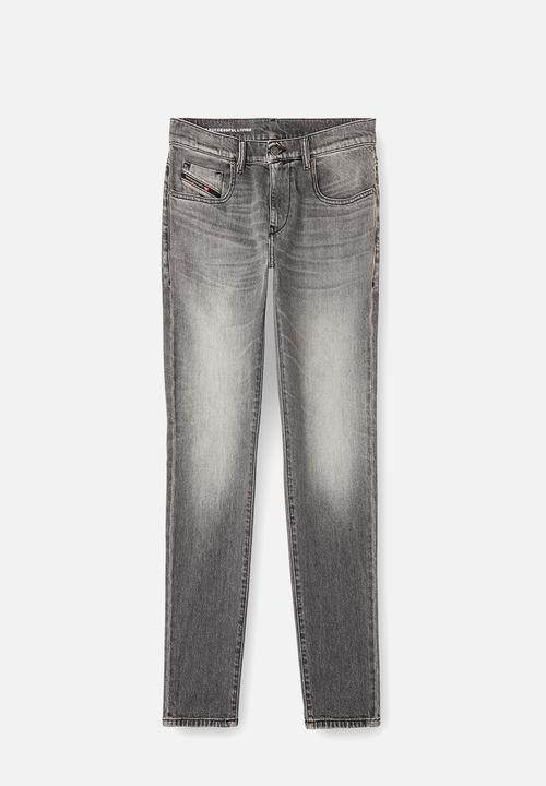 Diesel  - 2019 D-Strukt - A03558 - Grey